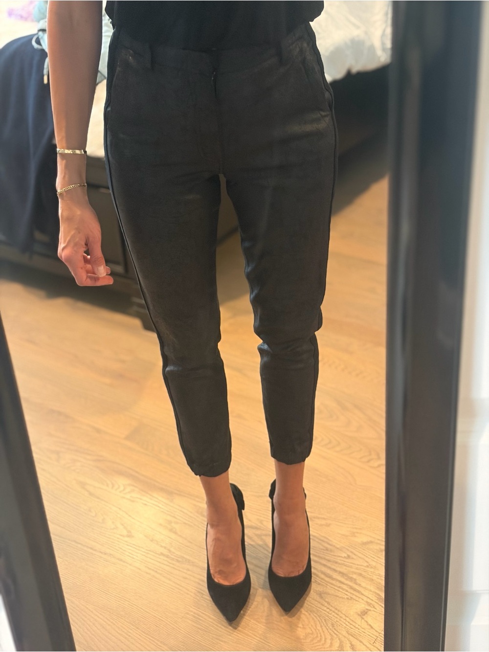 Kut from the Kloth Black Cropped Slim Ponte Pants